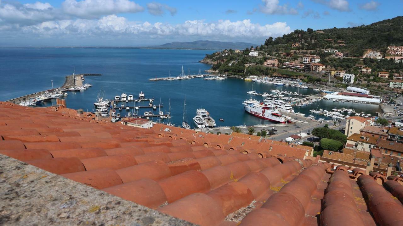 La Casa Di Elba E Mario Appartement Porto Santo Stefano  Buitenkant foto