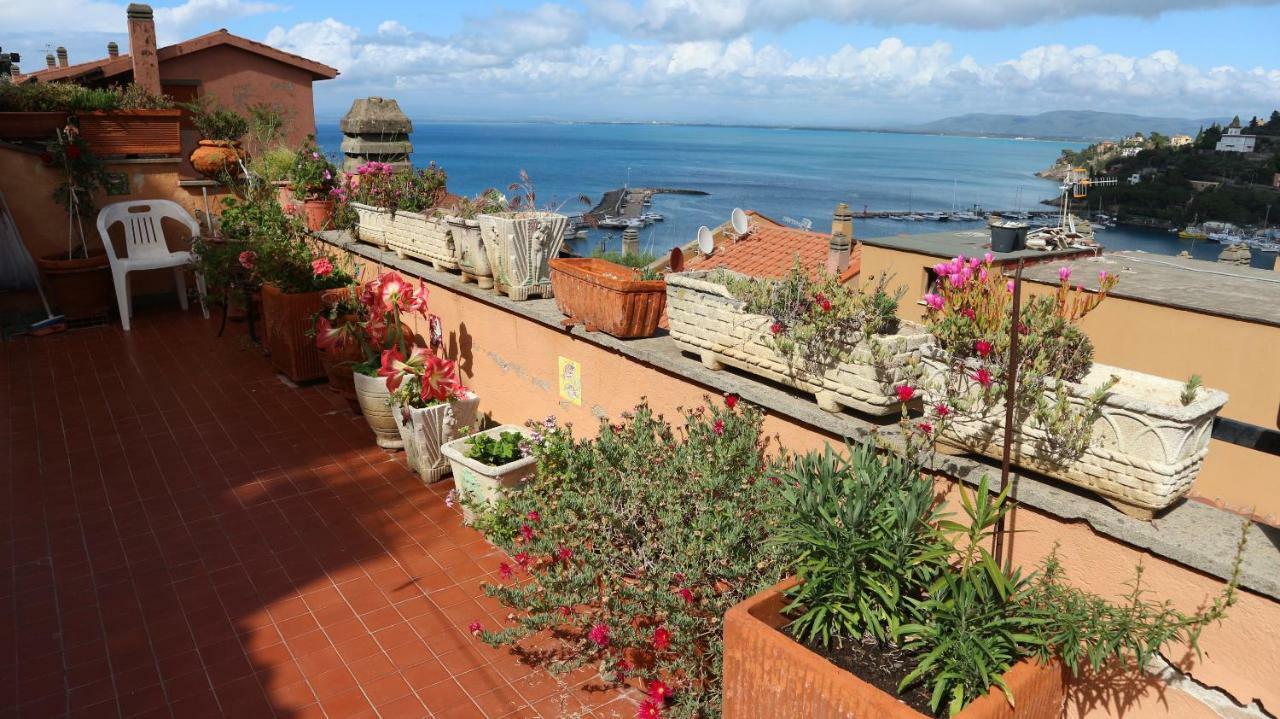 La Casa Di Elba E Mario Appartement Porto Santo Stefano  Buitenkant foto